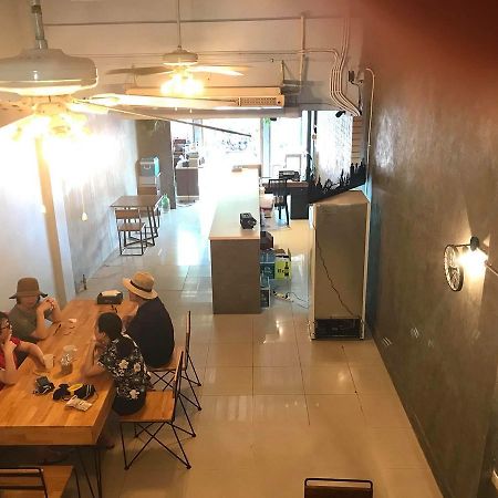 More Hostel @Khaosan Bangkok Esterno foto