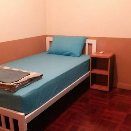 More Hostel @Khaosan Bangkok Esterno foto