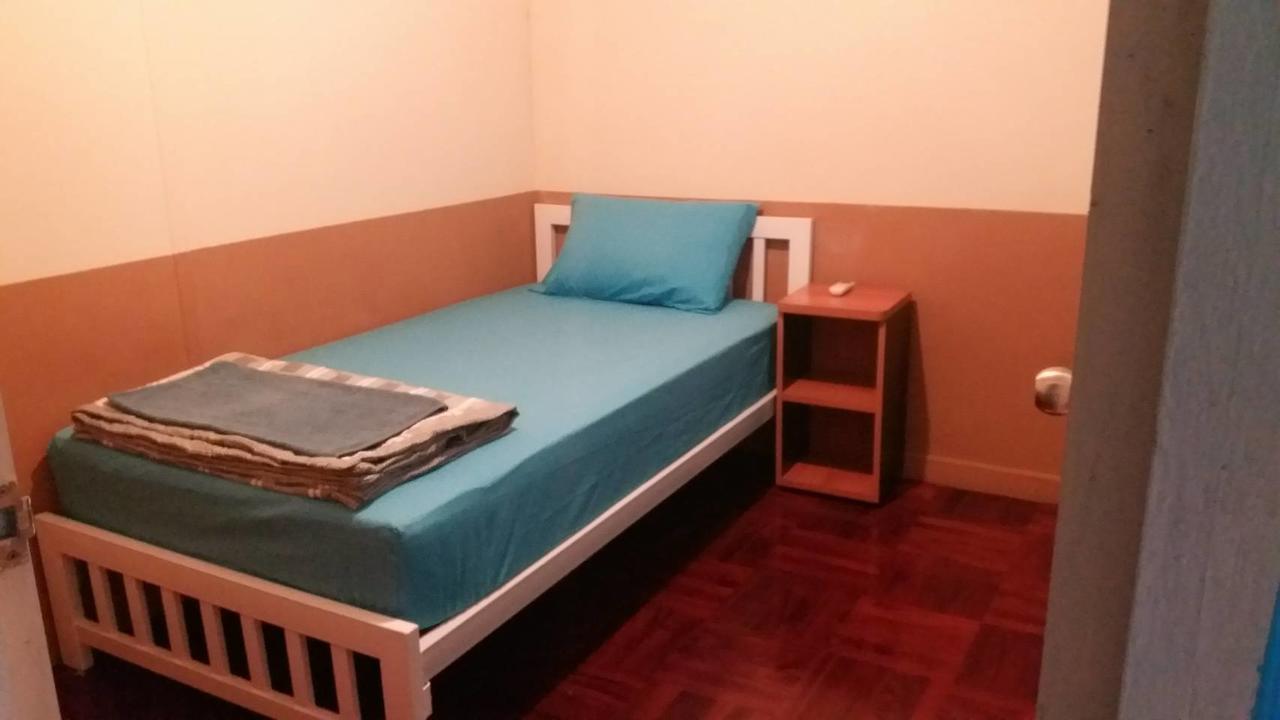 More Hostel @Khaosan Bangkok Esterno foto